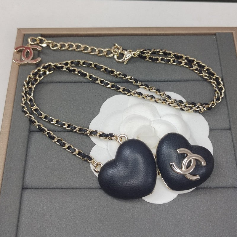 18K CC Black Heart Gold Necklace