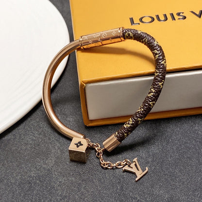 18K Louis Dice Bracelet