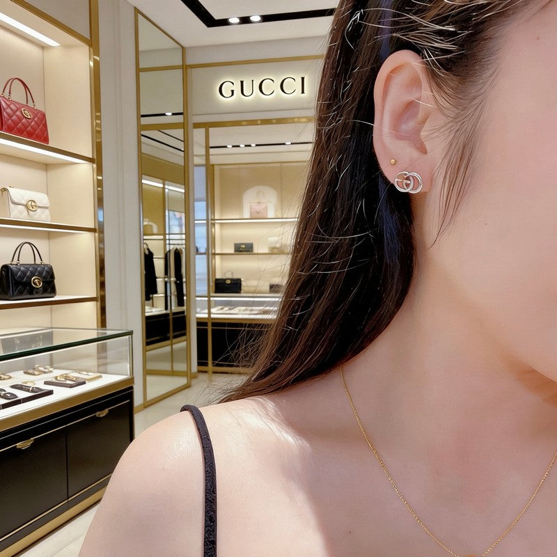 18K GG White Gold Earrings