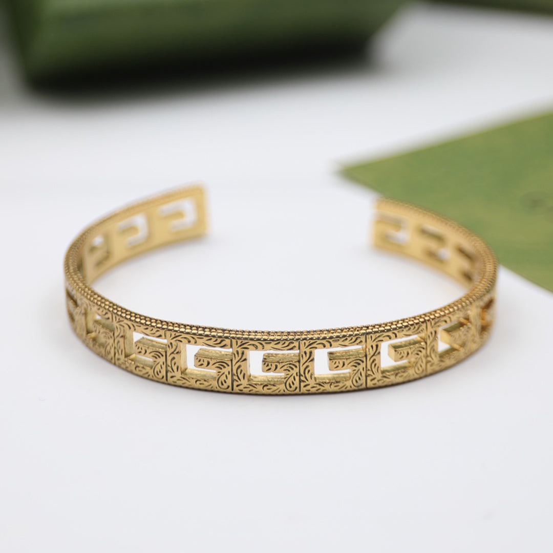 18K Double G Cube Bracelet
