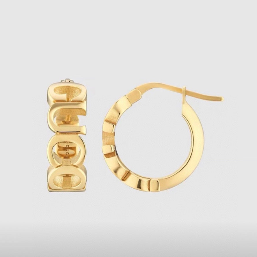 18K Double G Script Earrings