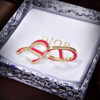 18K CD 30 Montaigne Rani Pink Earrings