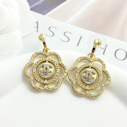 18K CC Camellia Gold Earrings