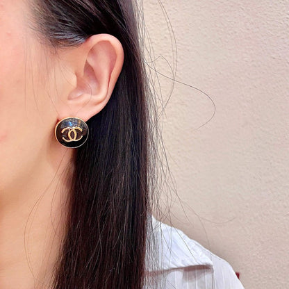 18K CC Black & White Round Gold Earrings