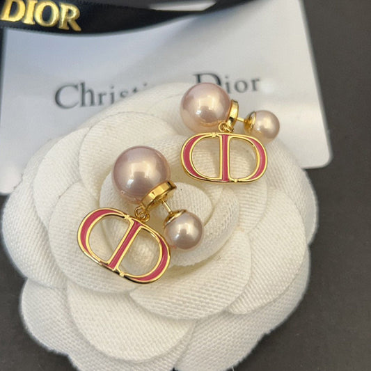 18K CD 30 Montaigne Rani Pink Pearls Earrings