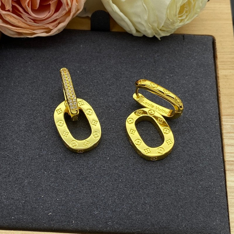 18K Louis Circle Earrings