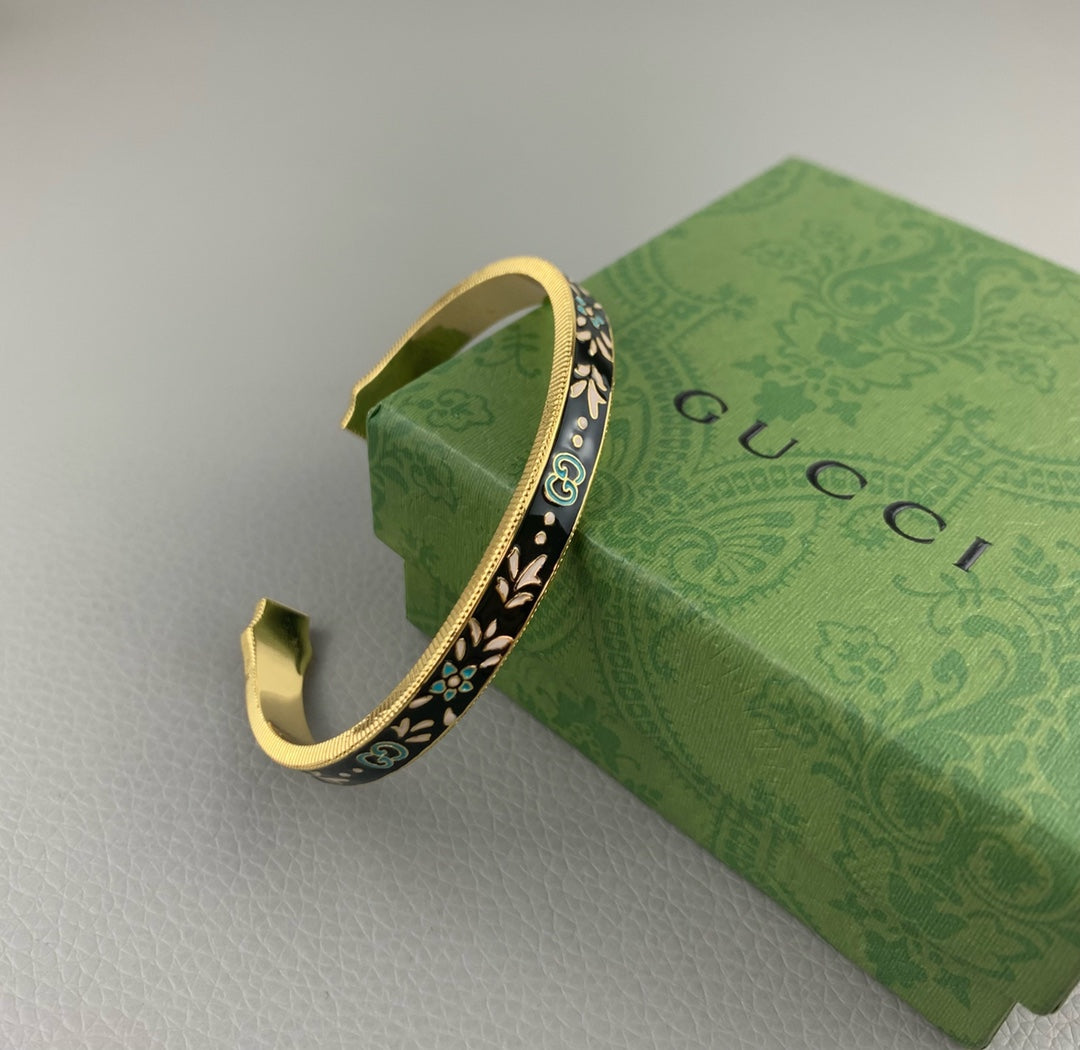 18K Double G Icon Blooms Bracelet