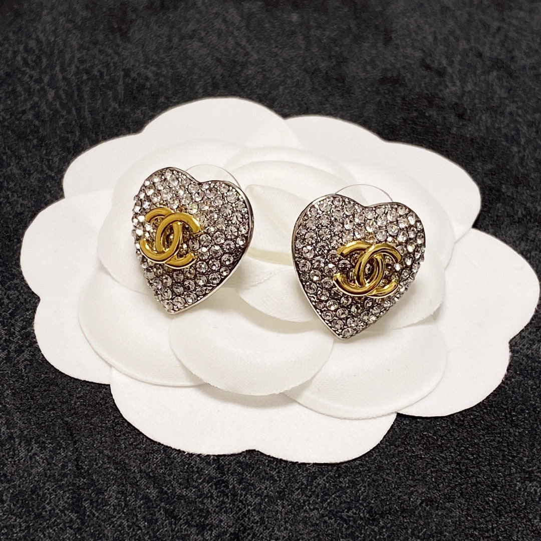 18K CC Heart Diamonds Earrings