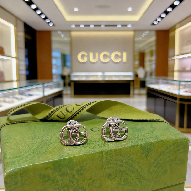 18K GG White Gold Earrings