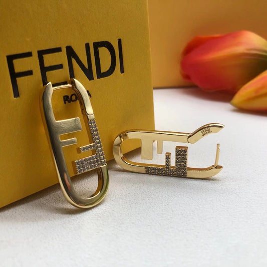 18K F OLock Diamonds Earrings