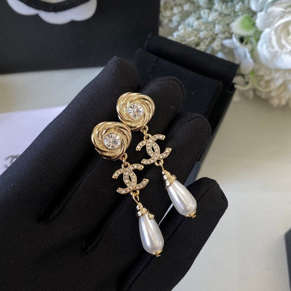 18K CC Camellia Diamond Earrings