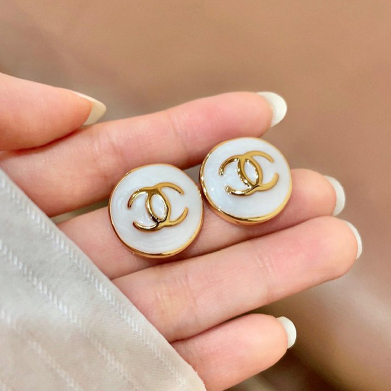 18K CC Black & White Round Gold Earrings