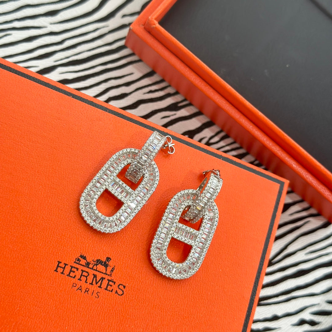 18K Diamonds H Earrings