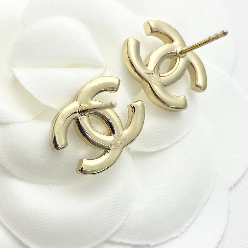 18K CC 25P Gold Earrings