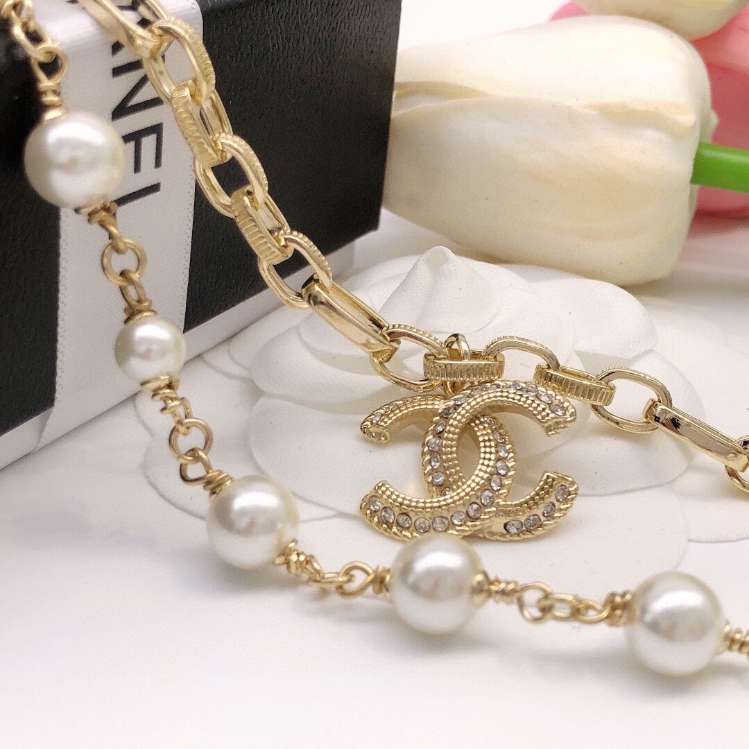 18K CC Pearl Chain Bracelet