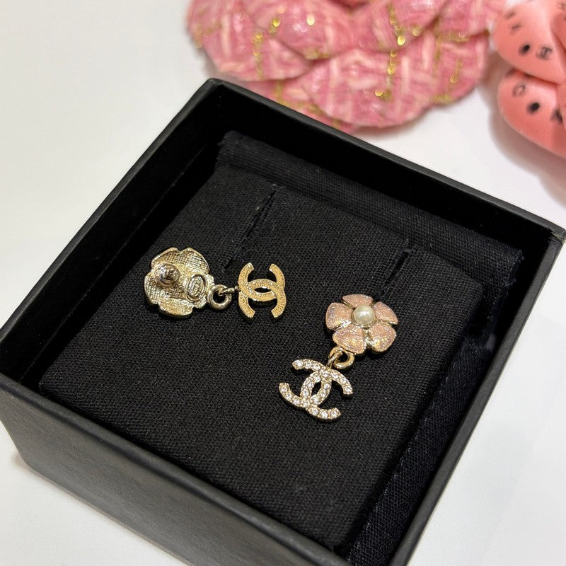 18K CC 26C Pink Camellia Earrings