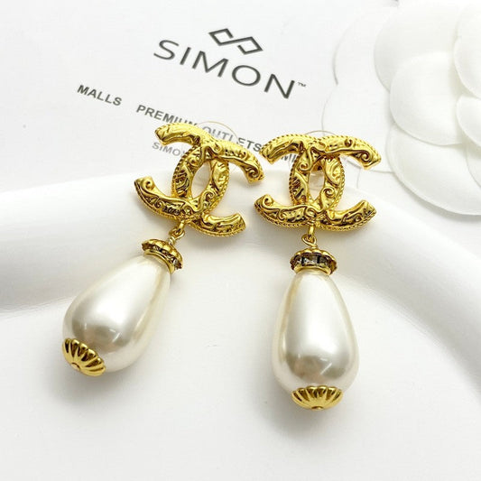 18K CC Pearl Pendant Gold Earrings