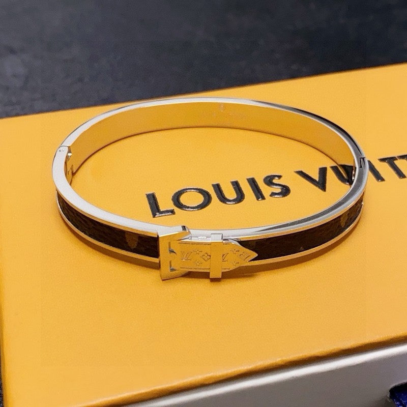 18K Louis Vintage White Gold Bracelet