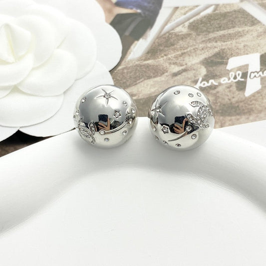 18K CC 24C Star Round Gold Earrings