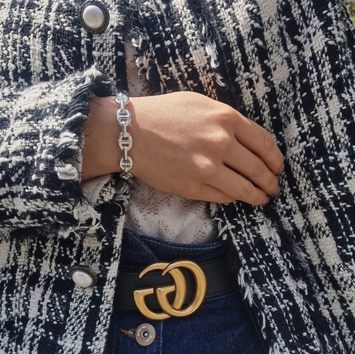 18K Chaine Open Cuff H Bracelet