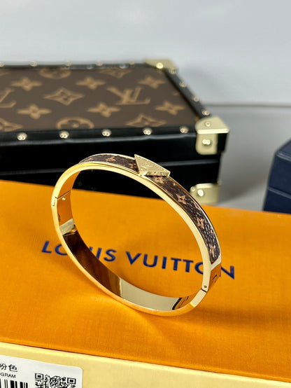 18K Louis Vintage Leather Bracelet