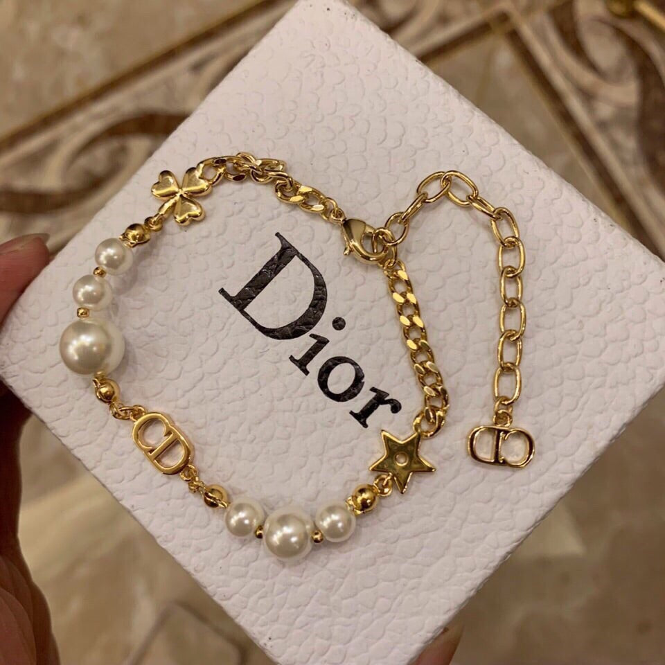 18K Petie CD Pearls Bracelet