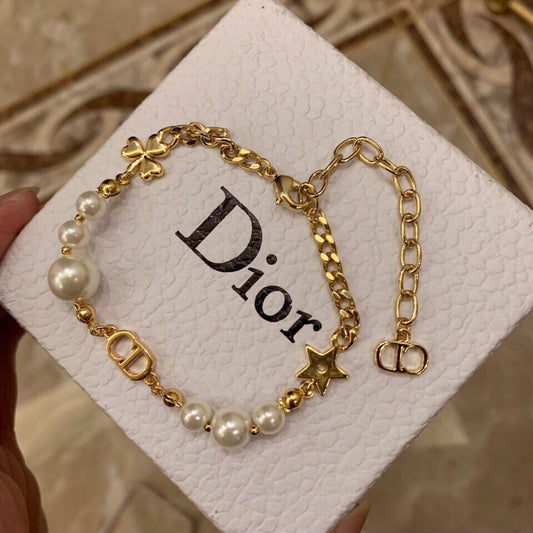 18K Petie CD Pearls Bracelet
