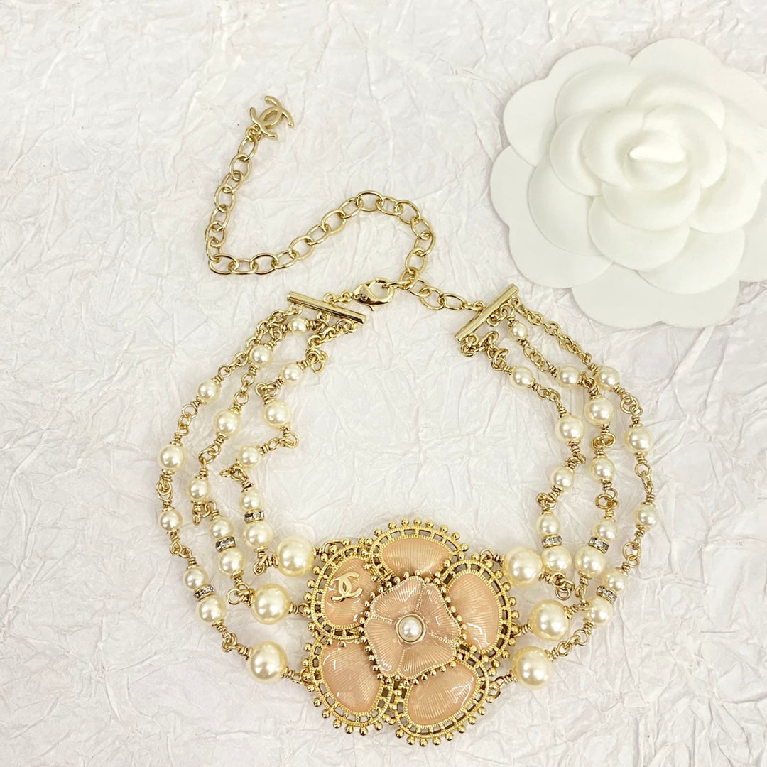 18K CC Camellia Choker Necklace