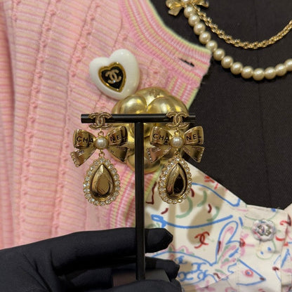 18K CC 25K Golden Bow Earrings