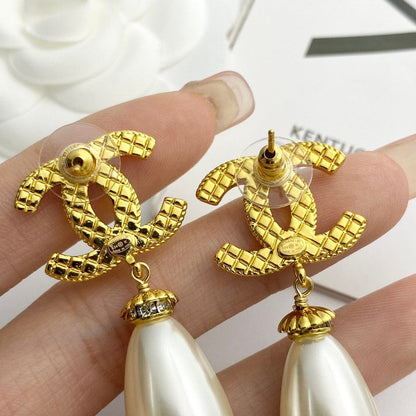 18K CC Pearl Pendant Gold Earrings