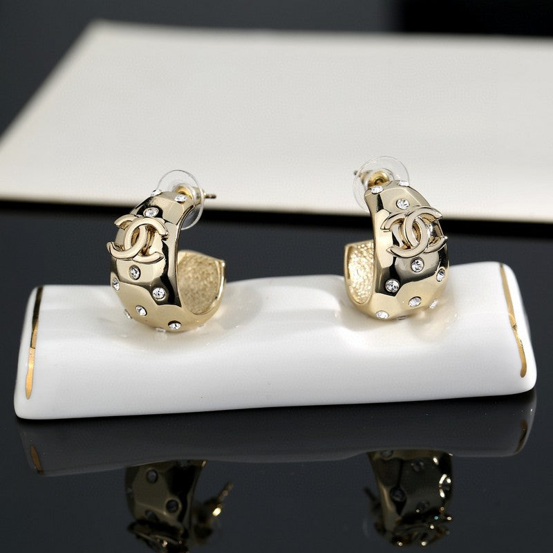 18K CC Half Circle Diamond Gold Earrings