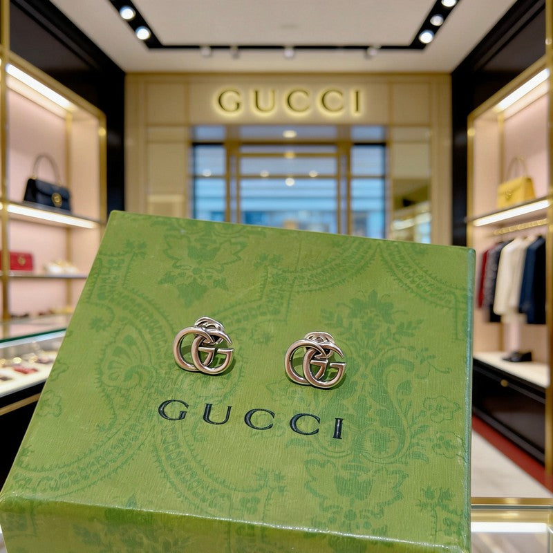 18K GG White Gold Earrings