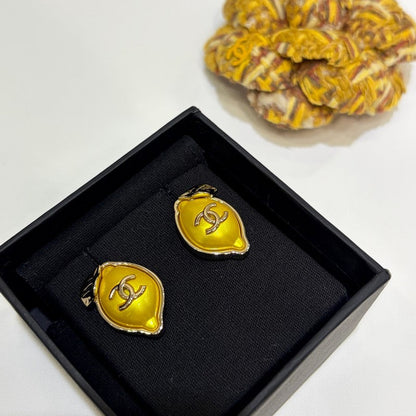18K CC 26C Lemon Gold Earrings