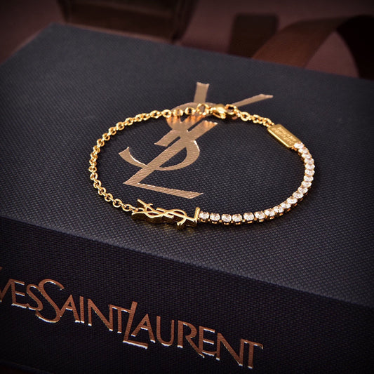 18K Saint Diamond Chain Bracelet