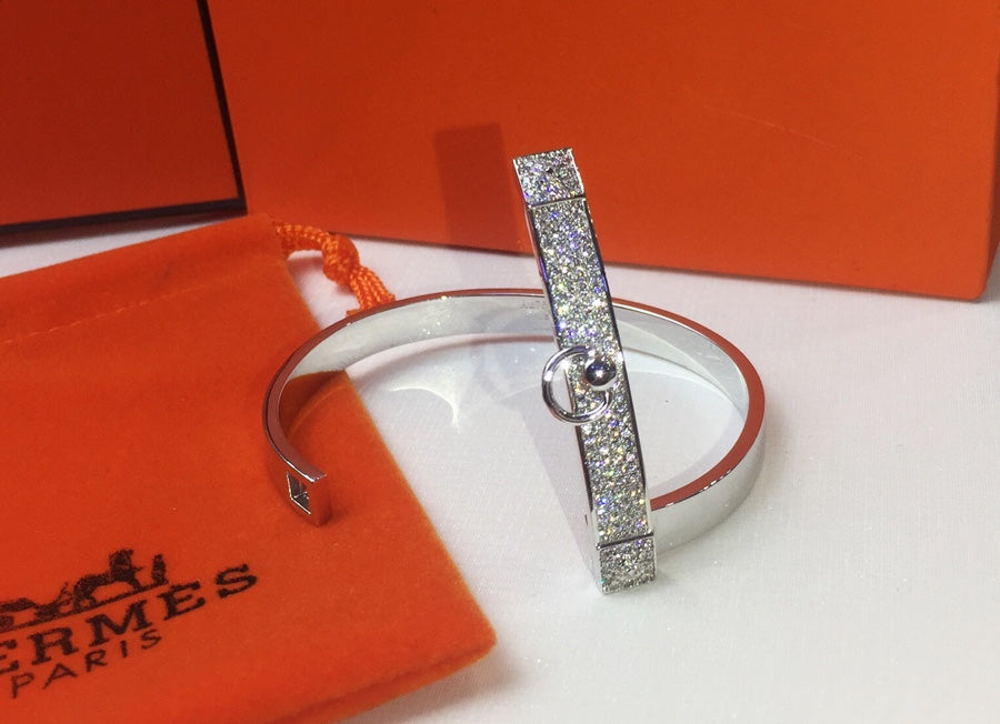 18K Collier De Chien Diamond H Bracelet