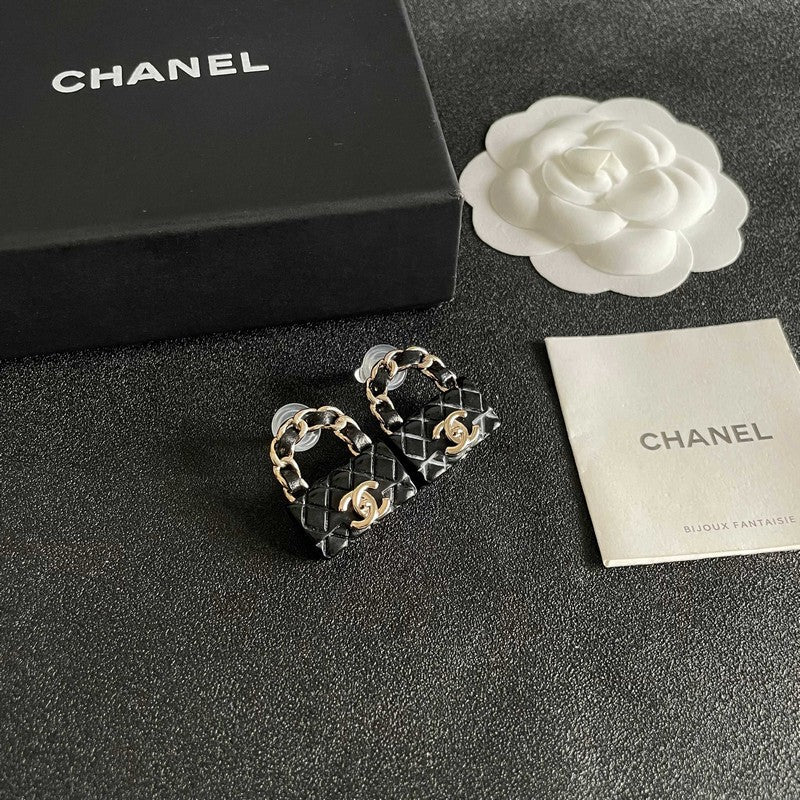 18K CC Color Bag Gold Earrings