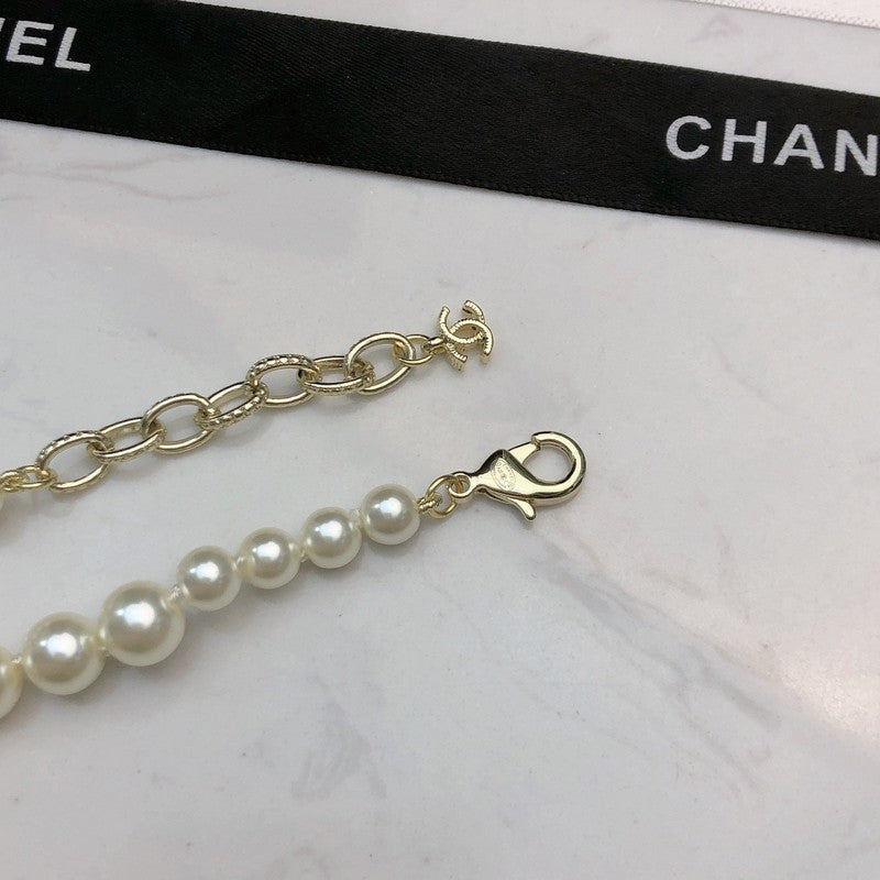 18K CC Big Pearl Gold Bracelet