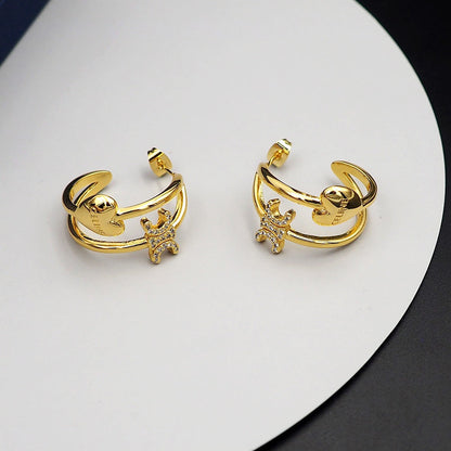 18K Triomphe Heart Earrings