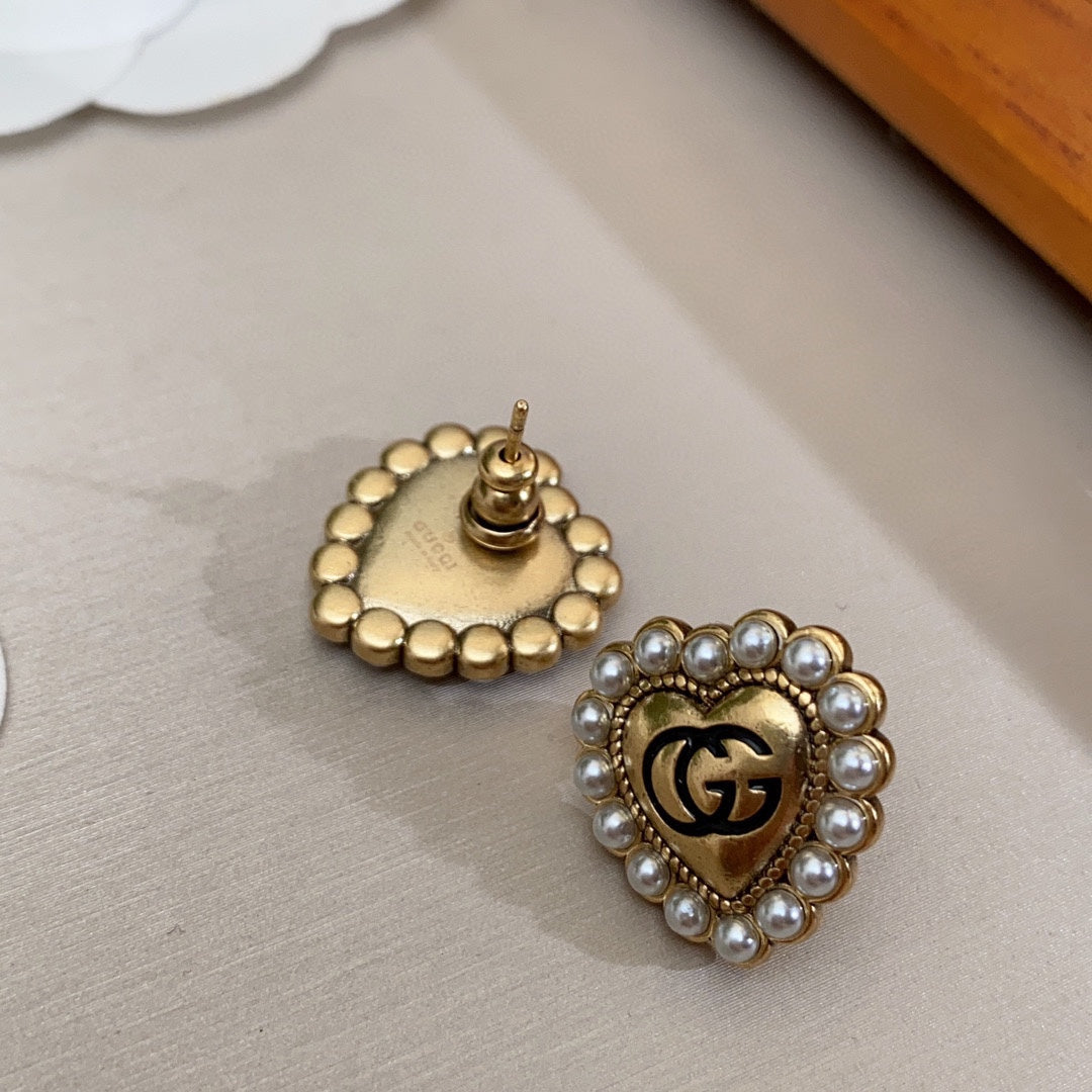 18K Double G Heart Pearl Earrings