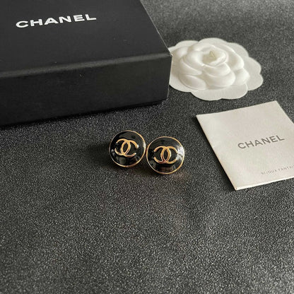 18K CC Black & White Round Gold Earrings