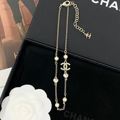 18K CC 25B Heart Crystal Pearl Necklace
