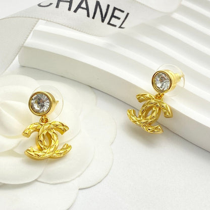 18K CC 26A Diamond Gold Earrings
