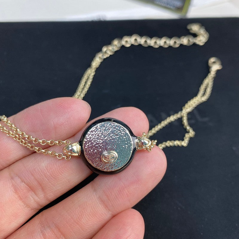 18K CC Chain Choker Necklace