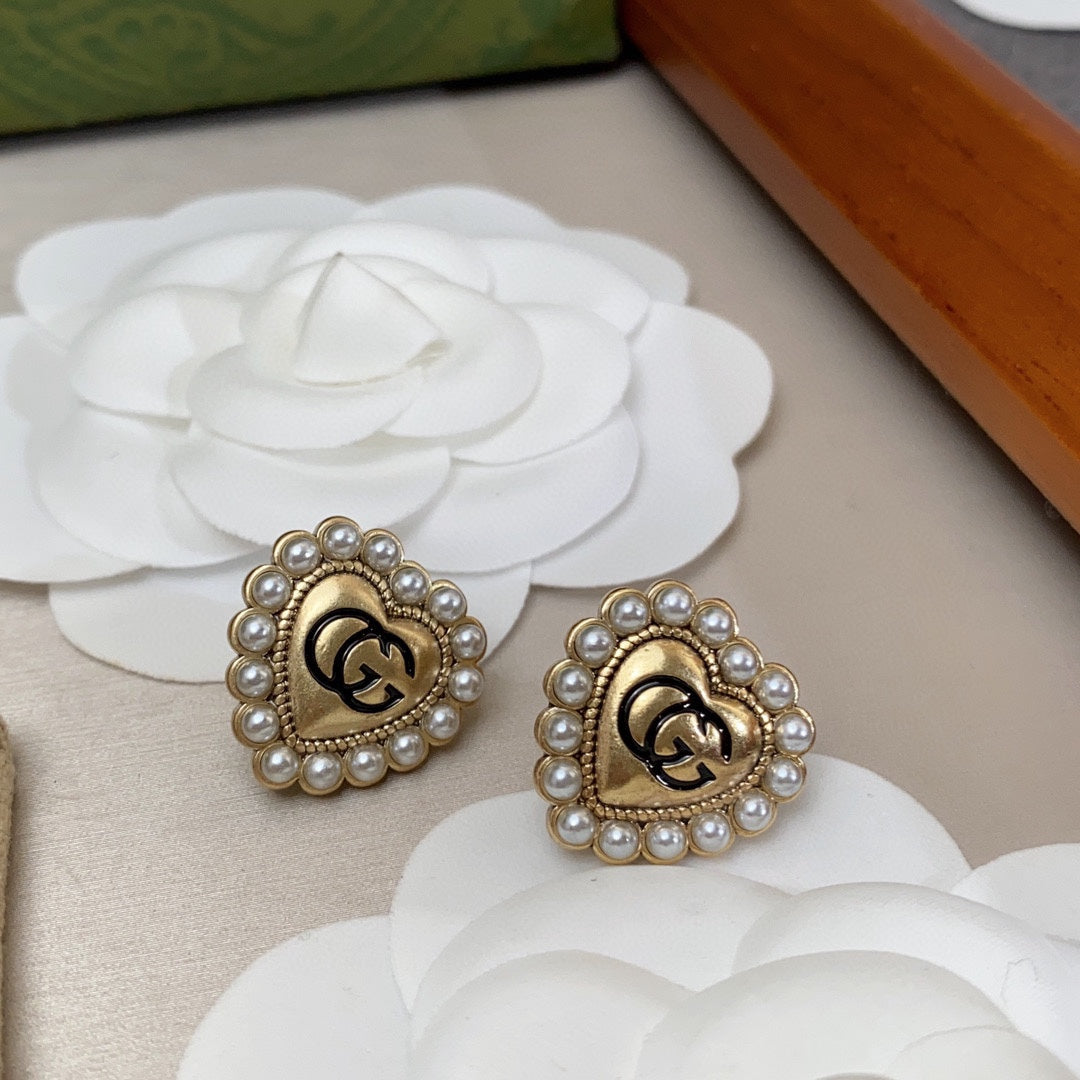 18K Double G Heart Pearl Earrings
