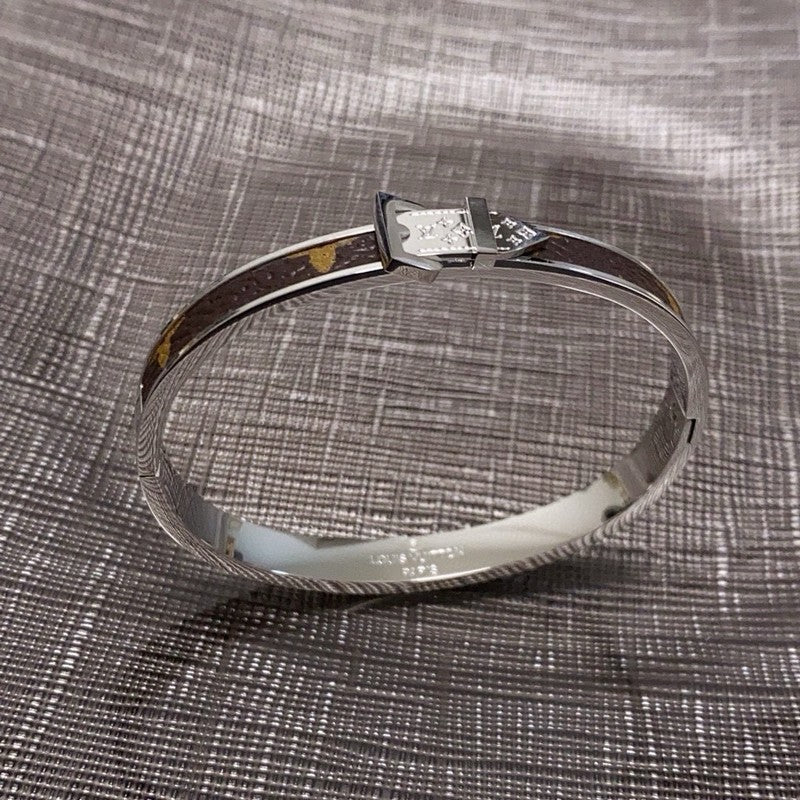 18K Louis Vintage White Gold Bracelet