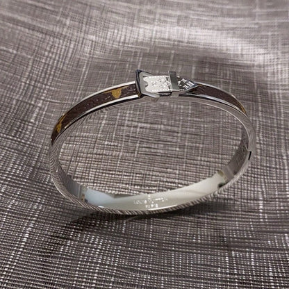 18K Louis Vintage White Gold Bracelet