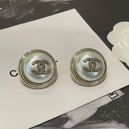 18K CC Round Gold Earrings