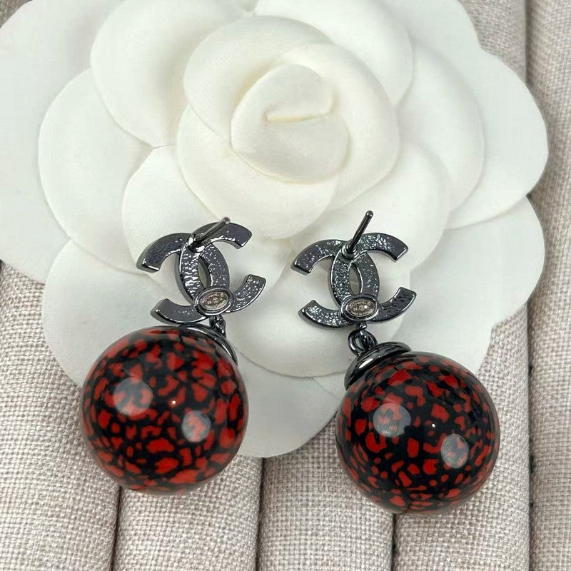 18K CC Red Glass Bead Resin Earrings
