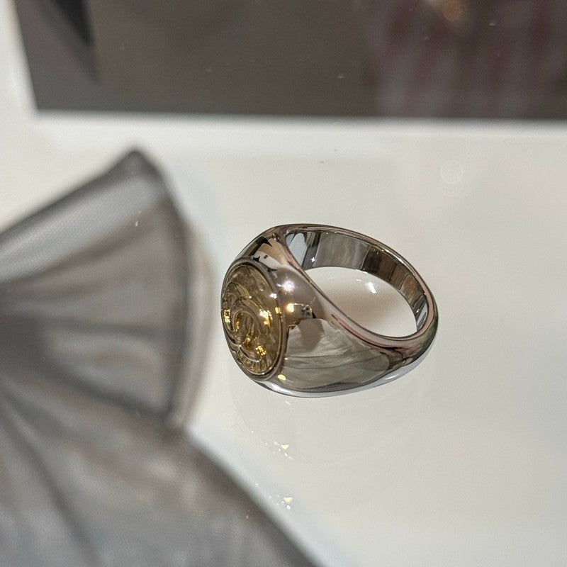 18K CC 25K Black Gold Heart Ring