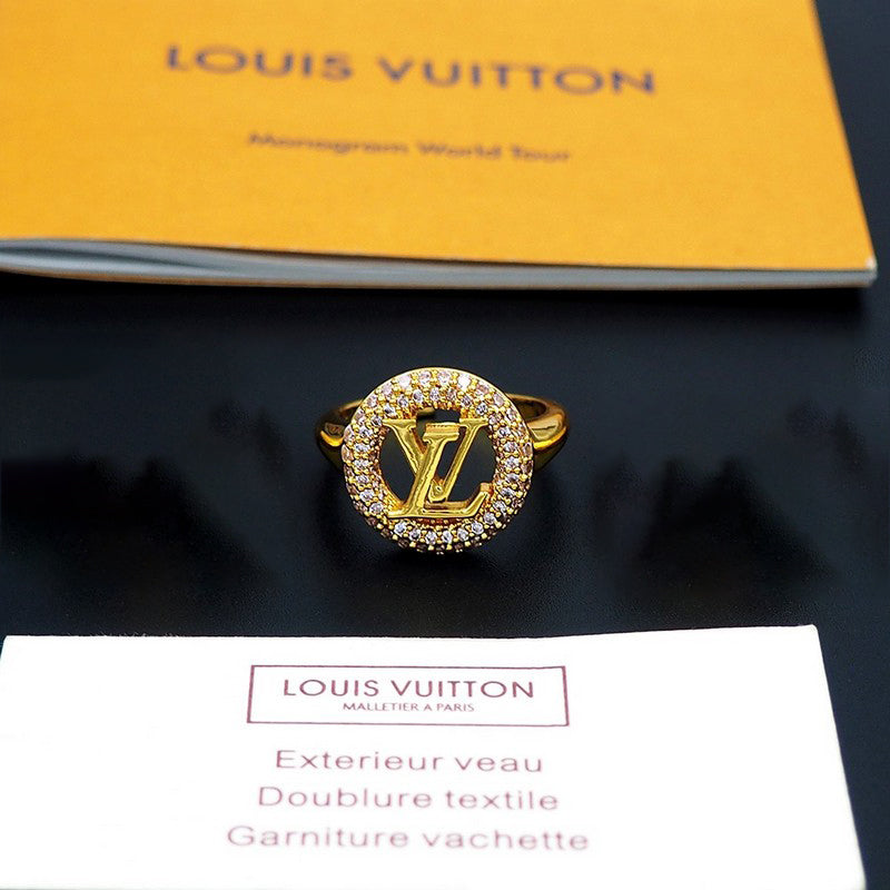 18K Louis Louisa Ring